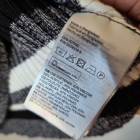 EUC H&M STRIPED CREW NECK RIBBED LONGSLEEVES TOP SIZE LARGE - Picture 12 of 14